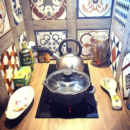 Mina'S Place نابولي المظهر الخارجي الصورة